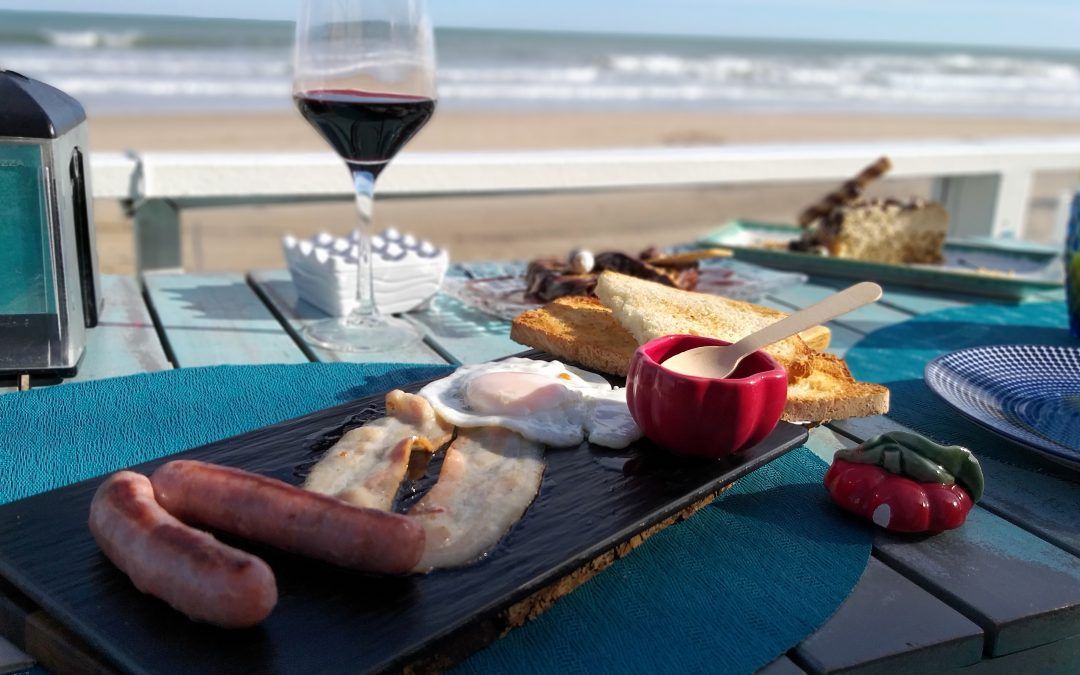 Comer frente al mar en invierno, un verdadero placer.